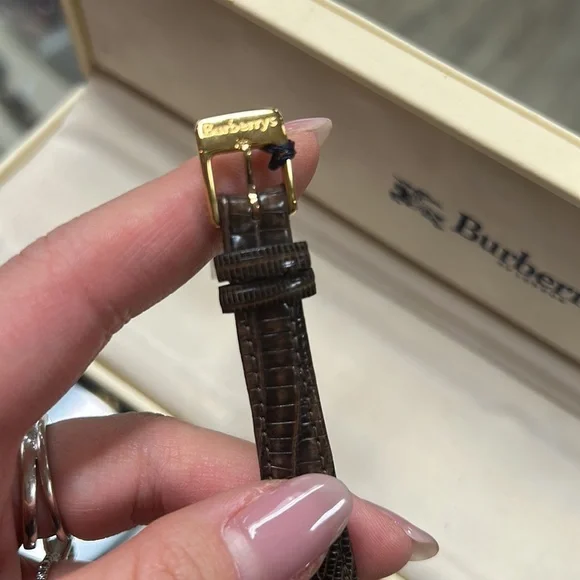 Burberry Gold and Brown Women's Watch - Picture 4 of 4